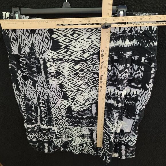 Notations Petite Womens Skirt Multicolor Size PXL 100% Rayon A-Line - Picture 4 of 12